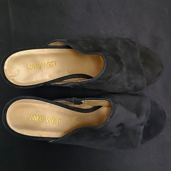 NWOT Nine West Gemily Peep Toe Mules with Partial Clear Heel - Picture 5 of 9